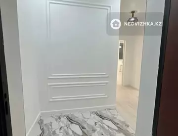2-комнатная квартира, этаж 4 из 13, 41 м², миниатюра 5