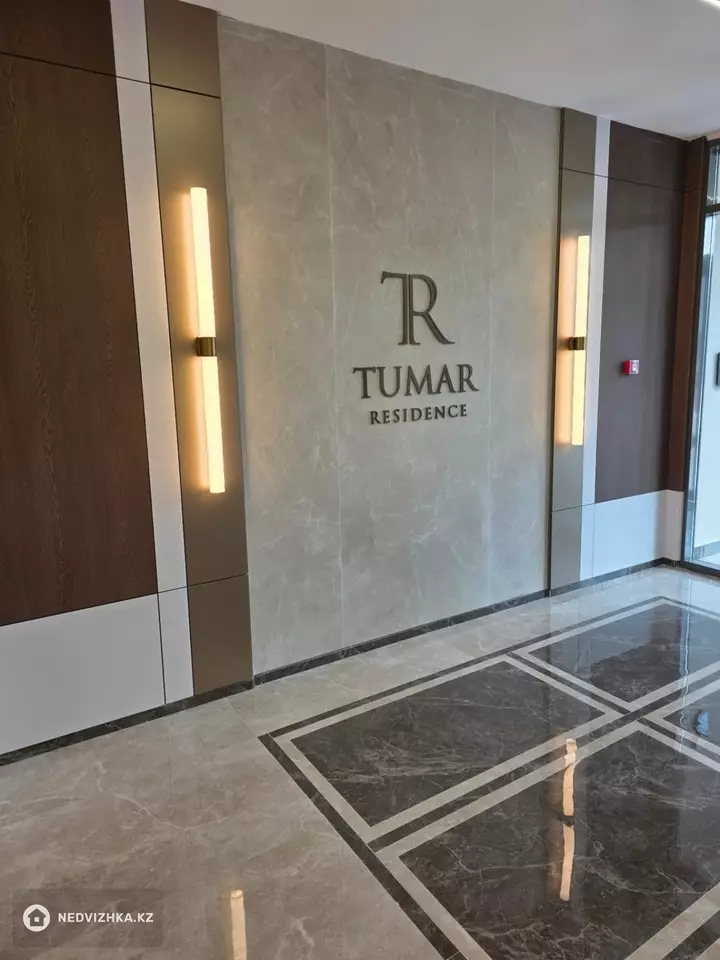3-комнатная квартира, этаж 2 из 9, 105 м²