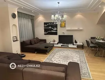 4-комнатная квартира, этаж 7 из 15, 155 м², На длительный срок, миниатюра 2