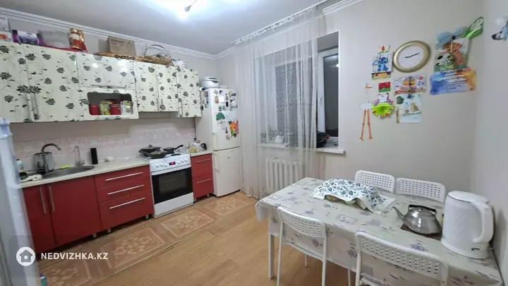 1-комнатная квартира, этаж 5 из 14, 45 м², фотография 4