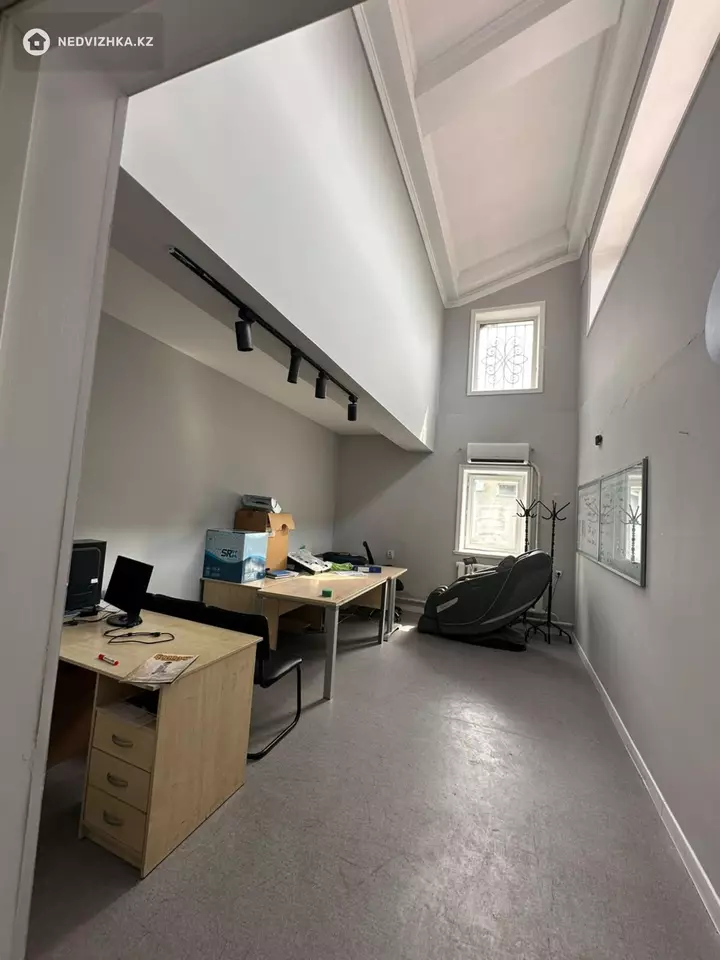 Помещение, этаж 1 из 3, 680 м², На длительный срок, фотография 3