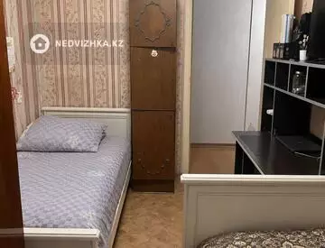 2-комнатная квартира, этаж 4 из 5, 43 м²