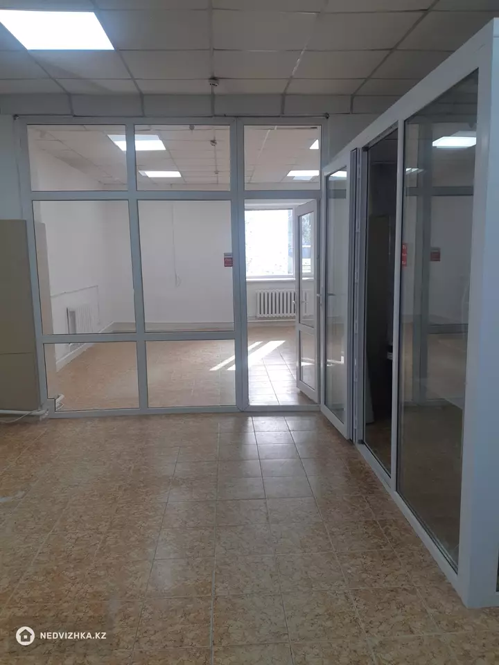Офис, Магазин, 176 м², фотография 3