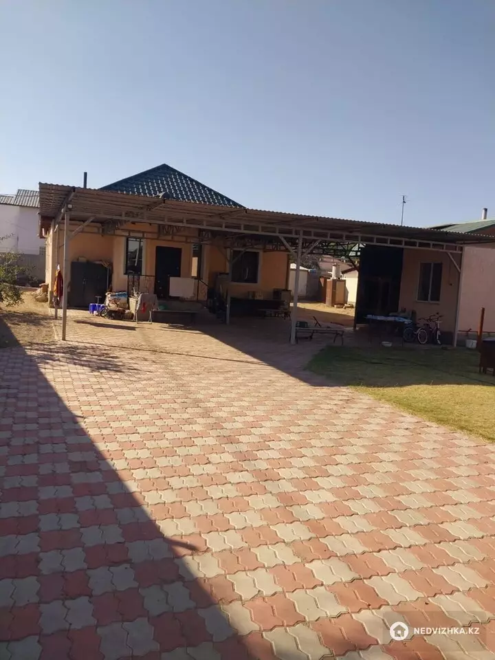 5-комнатный дом, 10 соток, 130 м², фотография 3