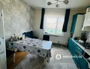 3-комнатная квартира, этаж 1 из 1, 100 м²