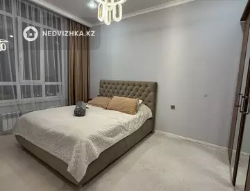 2-комнатная квартира, этаж 4 из 12, 67 м², миниатюра 2