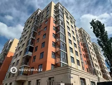 3-комнатная квартира, этаж 3 из 10, 109 м², миниатюра 4