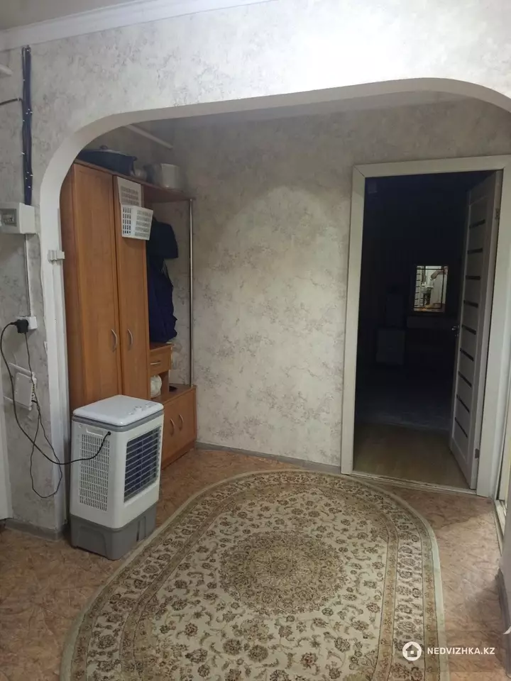 3-комнатная квартира, этаж 5 из 5, 63 м²