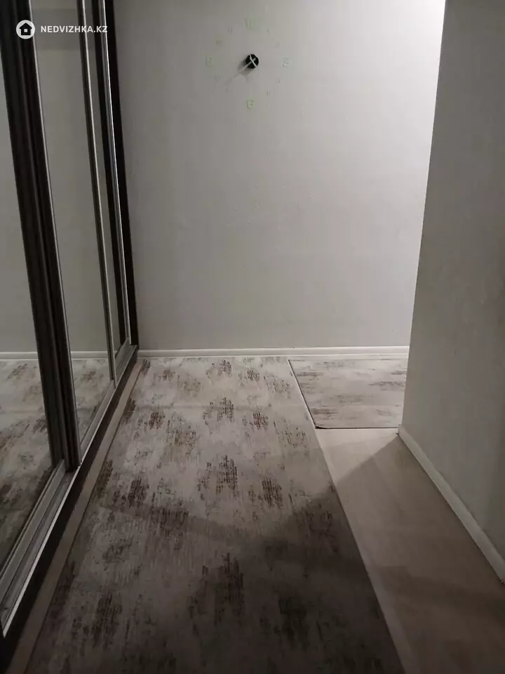 2-комнатная квартира, этаж 1 из 7, 67 м², фотография 4