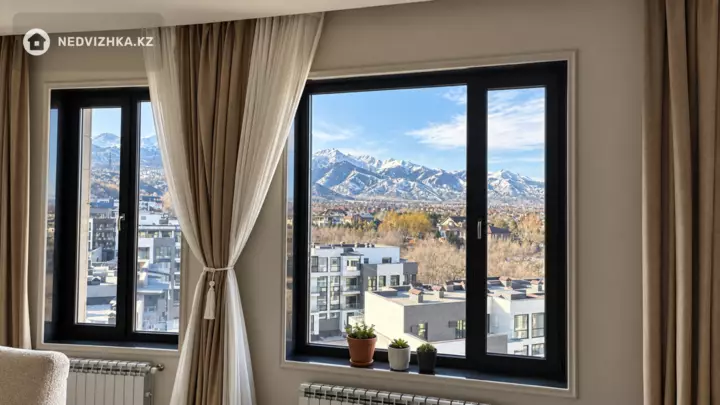 5-комнатная квартира, этаж 9 из 9, 195 м², фотография 3
