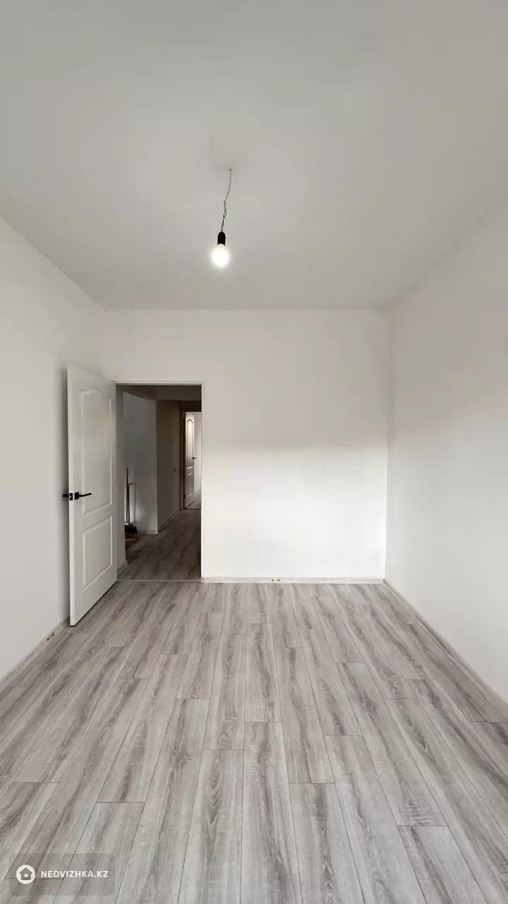 3-комнатная квартира, этаж 1 из 5, 67 м², фотография 4