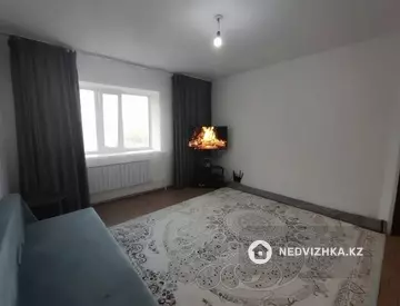 1-комнатная квартира, этаж 3 из 9, 43 м²