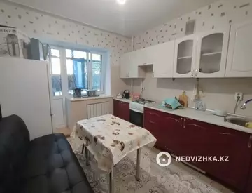 1-комнатная квартира, этаж 3 из 9, 43 м²