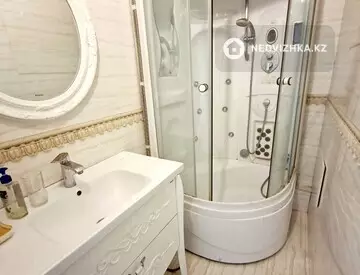 2-комнатная квартира, этаж 12 из 18, 72 м², На длительный срок, миниатюра 3