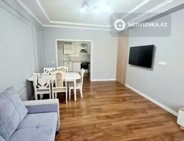 2-комнатная квартира, этаж 12 из 18, 72 м², На длительный срок, миниатюра 6