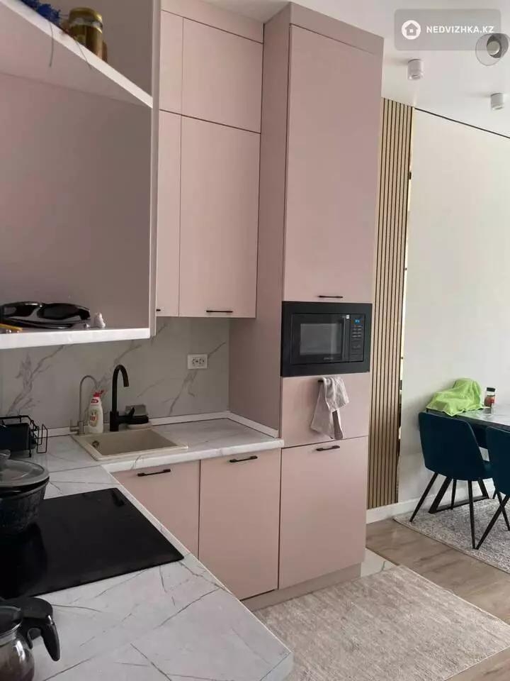 2-комнатная квартира, этаж 11 из 20, 56 м²