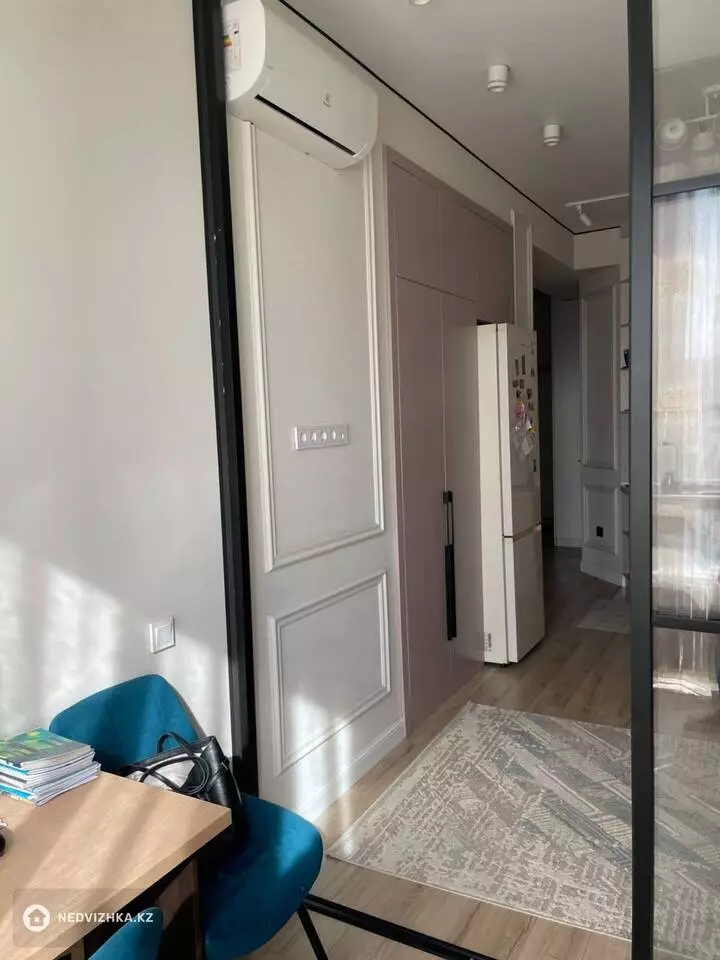 2-комнатная квартира, этаж 11 из 20, 56 м², фотография 4
