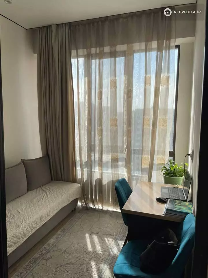 2-комнатная квартира, этаж 11 из 20, 56 м², фотография 5
