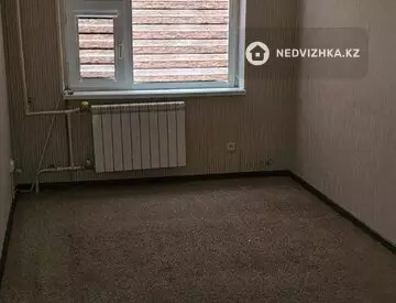 3-комнатная квартира, этаж 4 из 5, 72 м²