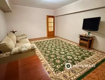 2-комнатная квартира, этаж 1 из 3, 70 м²