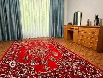 2-комнатная квартира, этаж 1 из 3, 70 м², миниатюра 6