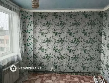 4-комнатная квартира, этаж 5 из 5, 61 м²