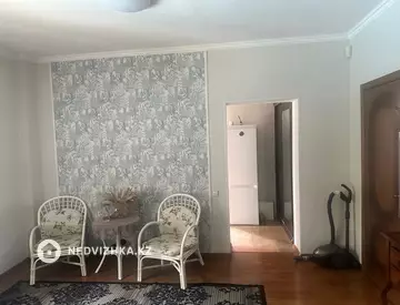 5-комнатный дом, 5 соток, 180 м², миниатюра 2