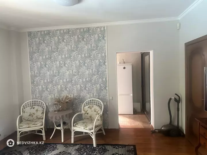 5-комнатный дом, 5 соток, 180 м², фотография 2