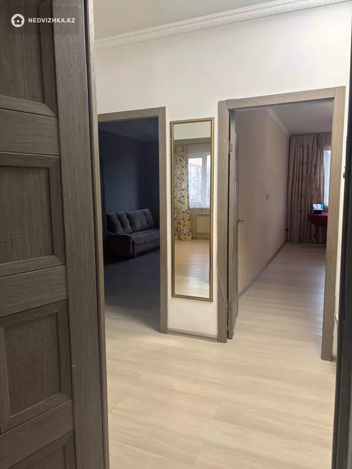 3-комнатная квартира, этаж 3 из 5, 81 м², фотография 5