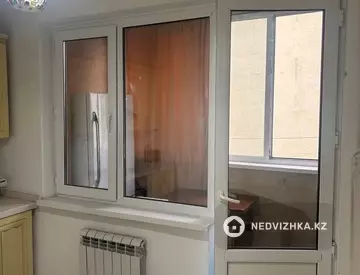 3-комнатная квартира, этаж 3 из 5, 81 м², миниатюра 9