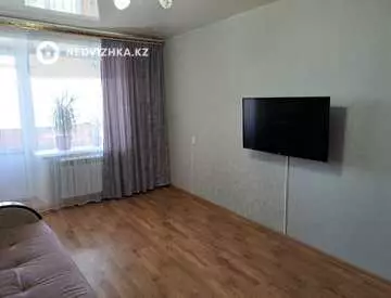 3-комнатная квартира, этаж 3 из 6, 59 м²