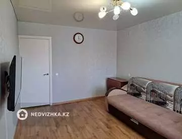 3-комнатная квартира, этаж 3 из 6, 59 м²