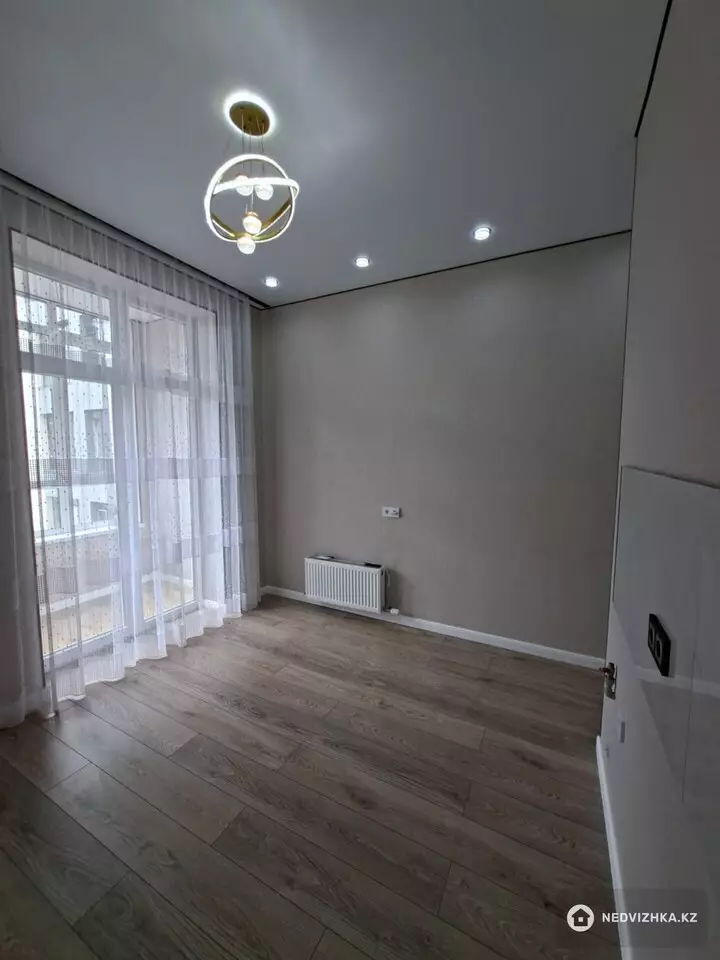 1-комнатная квартира, этаж 7 из 9, 37 м²