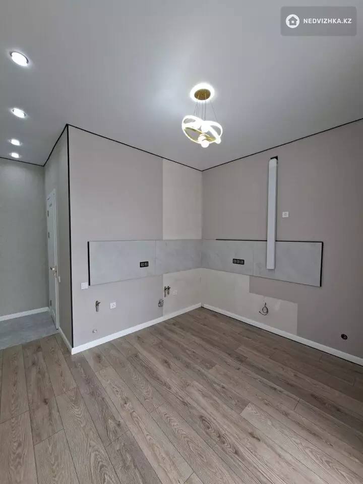 1-комнатная квартира, этаж 7 из 9, 37 м², фотография 3