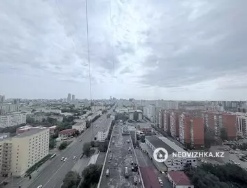 3-комнатная квартира, этаж 20 из 25, 90 м², миниатюра 5