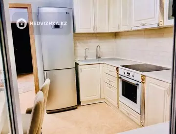 2-комнатная квартира, этаж 2 из 5, 58 м², миниатюра 1