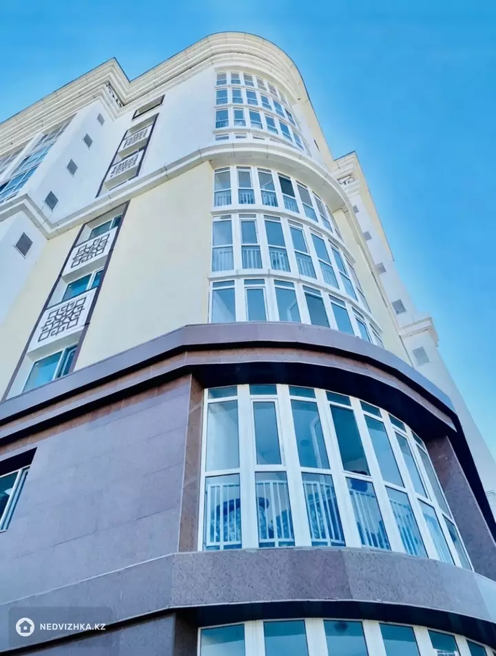 2-комнатная квартира, этаж 2 из 5, 58 м², фотография 5