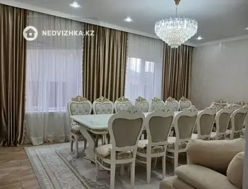 5-комнатный дом, 5 соток, 180 м², миниатюра 1