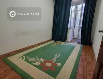 4-комнатная квартира, этаж 2 из 5, 82 м²