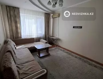 4-комнатная квартира, этаж 2 из 5, 82 м²