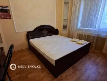 4-комнатная квартира, этаж 2 из 5, 82 м²