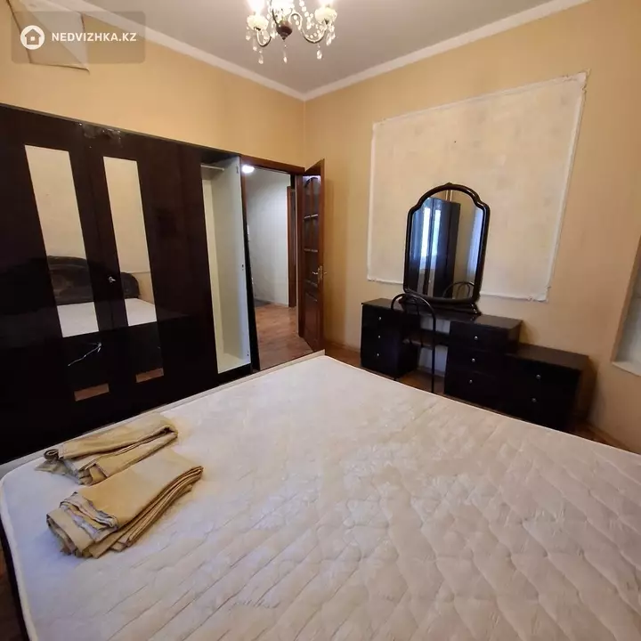 4-бөлмелі пәтер, қабат 2 барлық қабат саны 5, 82 м², 5-фотосурет