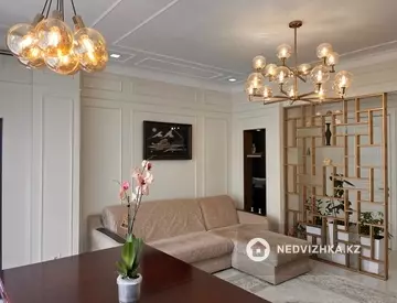 4-комнатная квартира, этаж 2 из 3, 117 м², миниатюра 9