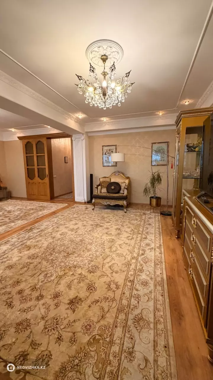 6-бөлмелі пәтер, қабат 9 барлық қабат саны 10, 263 м², 2-фотосурет