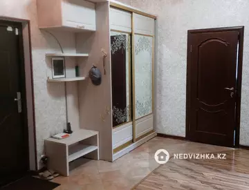 3-комнатная квартира, этаж 3 из 10, 130 м², миниатюра 2