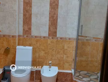 3-комнатная квартира, этаж 3 из 10, 130 м², миниатюра 9