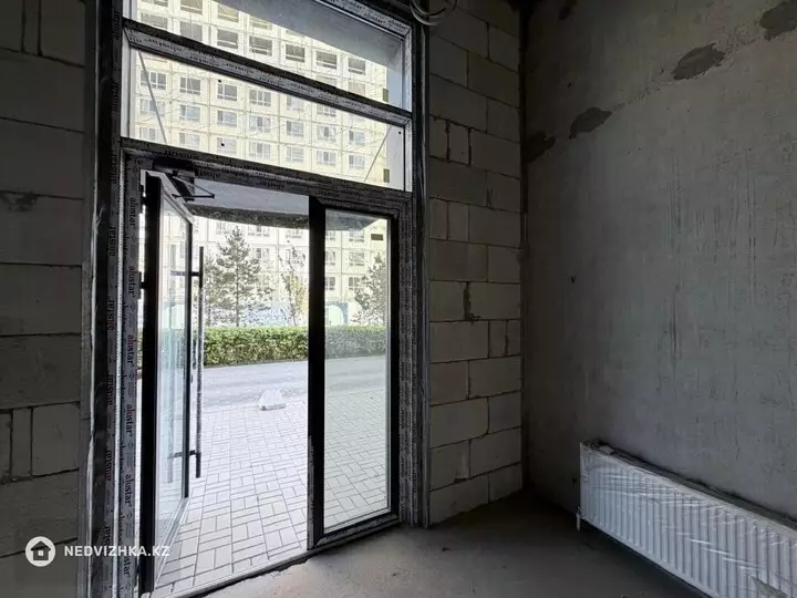 Банк үшін, Көрме залы т.б., қабат 2 барлық қабат саны 2, Тұрғын үйде, 212 м²