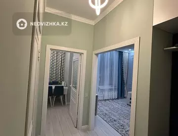 1-комнатная квартира, этаж 4 из 12, 37 м², миниатюра 6