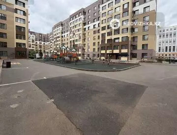 1-комнатная квартира, этаж 4 из 9, 46 м², миниатюра 1