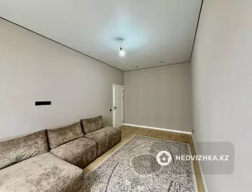 1-комнатная квартира, этаж 4 из 9, 46 м², миниатюра 11